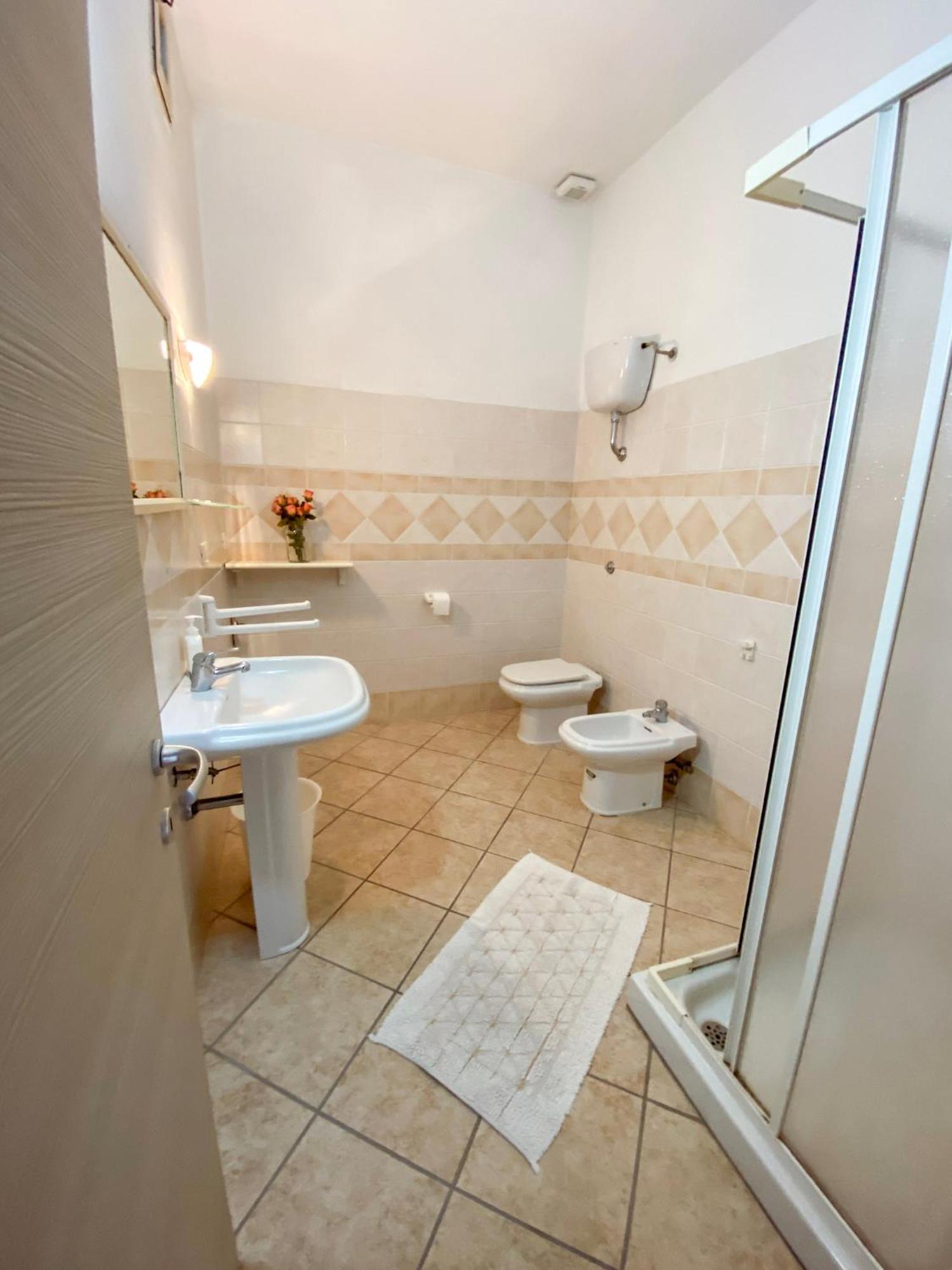 B&B Lichitu Sedilo Esterno foto