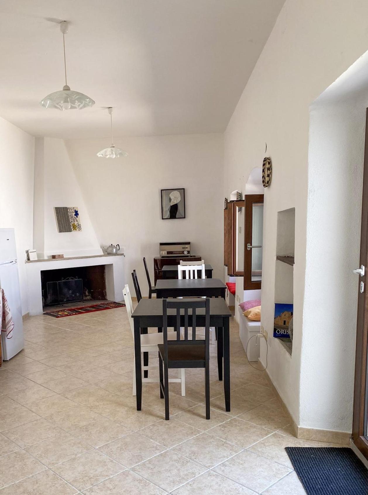 B&B Lichitu Sedilo Esterno foto
